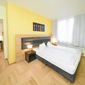 Amc Bundesallee Almanya