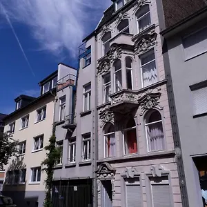 Apartment Vringsveedel, Köln